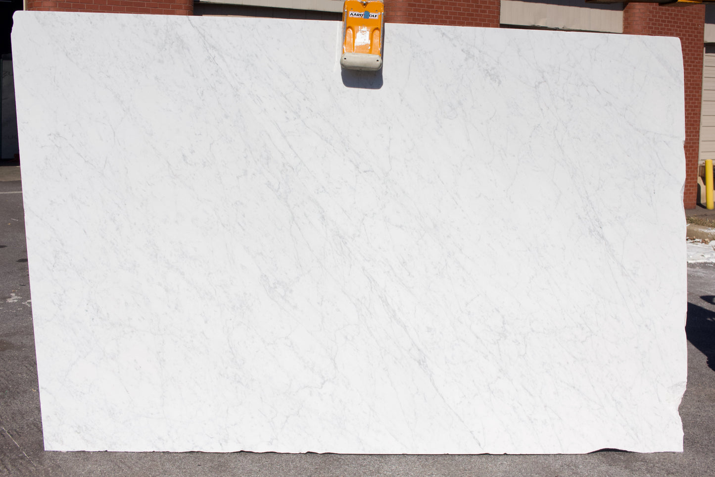 White Carrara - Lot 1474 - 3cm Honed - 119x77